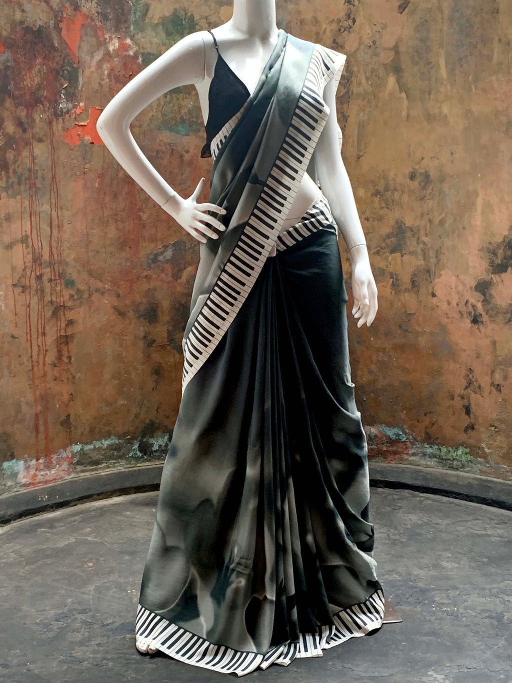 Jai by Aashkii Silk saree - Piano design